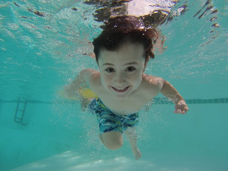 Schwimmen ist die perfekte Sportart für alle Wasserratten (c) CCO Lizenz, Pixabay, adrit1